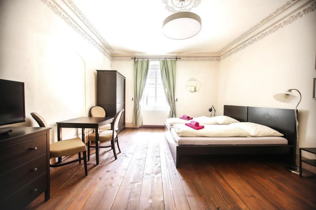 Klasterni Apartmany Český Krumlov Exterior foto
